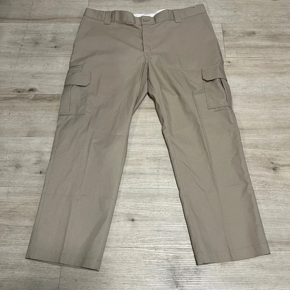 Dickies Men‎ Regular Fit Cargo Khaki Straight Pants NWT 44x30 Beige Utility Work